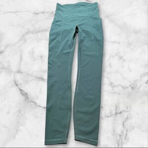 Lululemon Size 2 Invigorate HR 25"